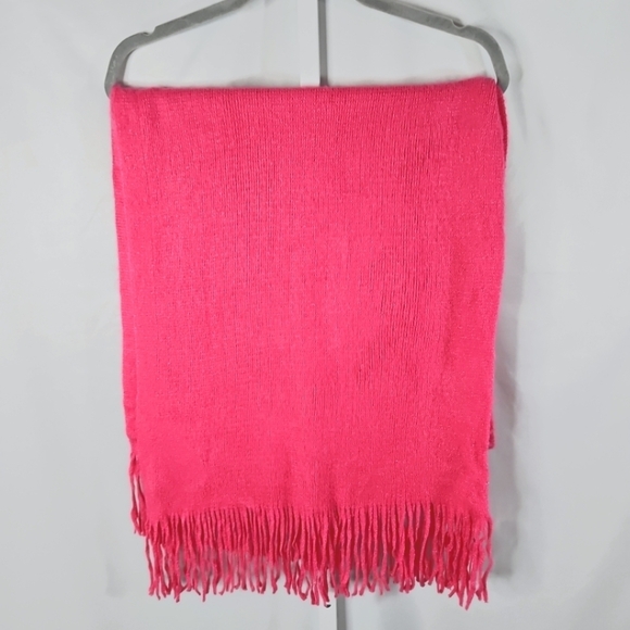 Vince Camuto Hot Pink Wrap Fringe Scarf NWT 76X26 - Picture 1 of 6